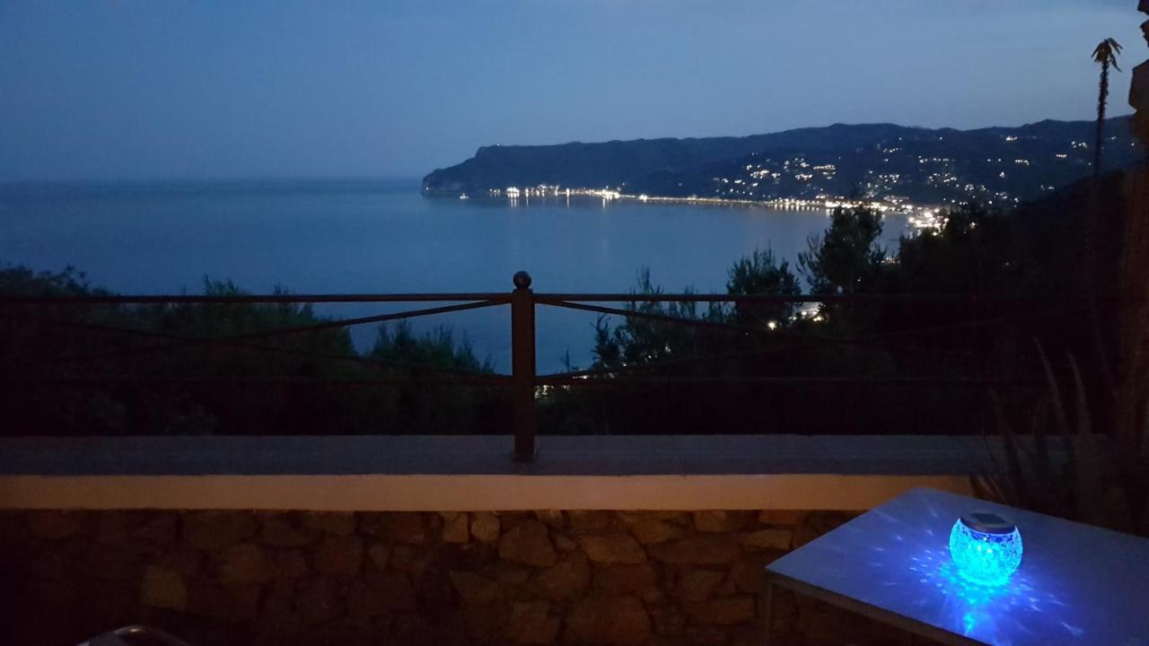 Le Terre Del Drago Apartment Bergeggi Zewnętrze zdjęcie