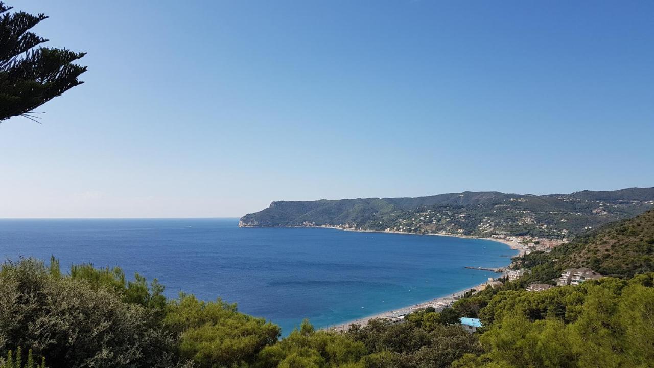 Le Terre Del Drago Apartment Bergeggi Zewnętrze zdjęcie